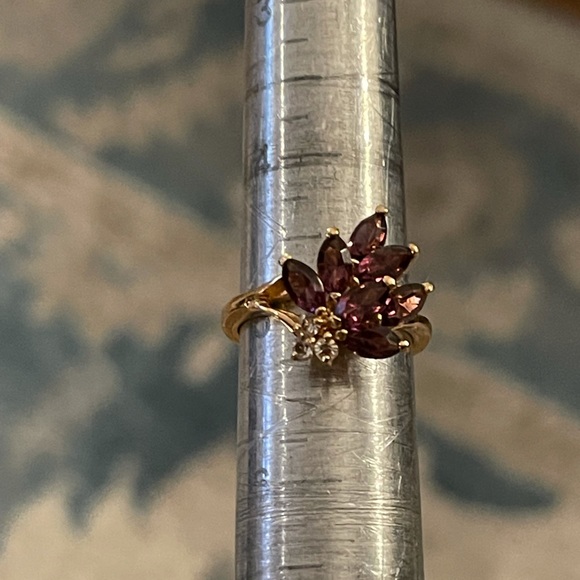 1970s rhinestone gold tone pinky ring - Picture 7 of 11